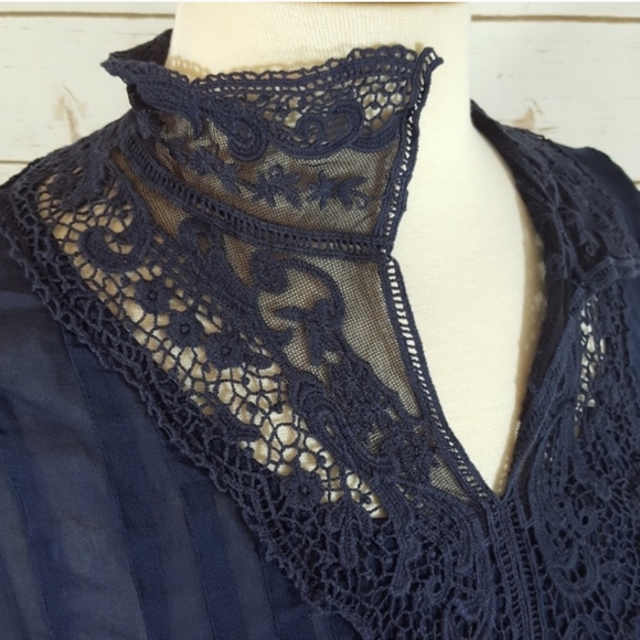 Marc Jacobs | Sheer Navy Silk Lace Pleated Blouse - Picture 5 of 7